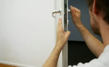 serrurier ouverture porte Aubenas 24h/24